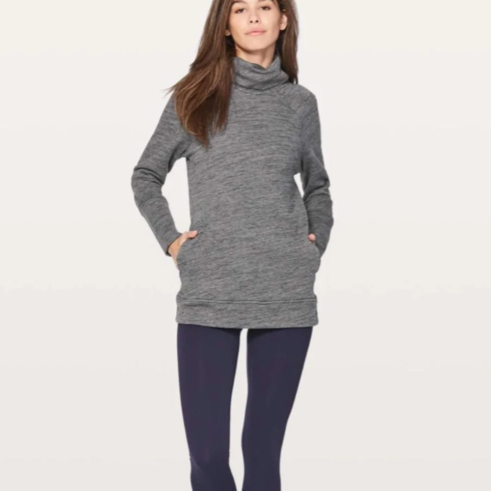 Lululemon To You Tunic Heathered Core Dark Grey Size 4